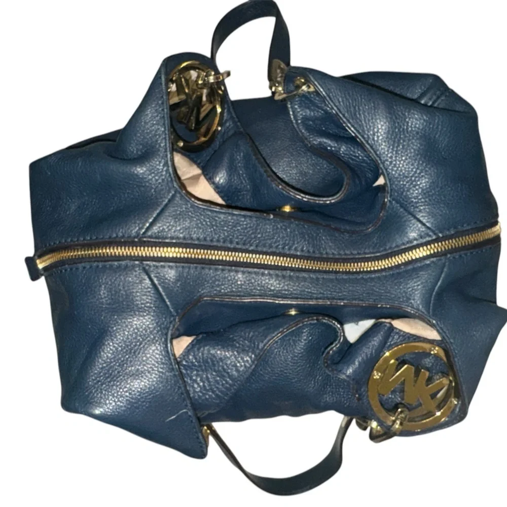Michael Kors Large Fulton Triple Compartment Hobo Shoulder Bag Navy Leather Gold